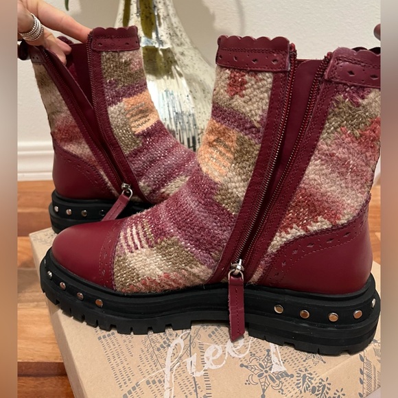 New In Box- Free People- Chelsea Tate Boot- Mulberry Mix- Size 8.5 - Picture 6 of 15